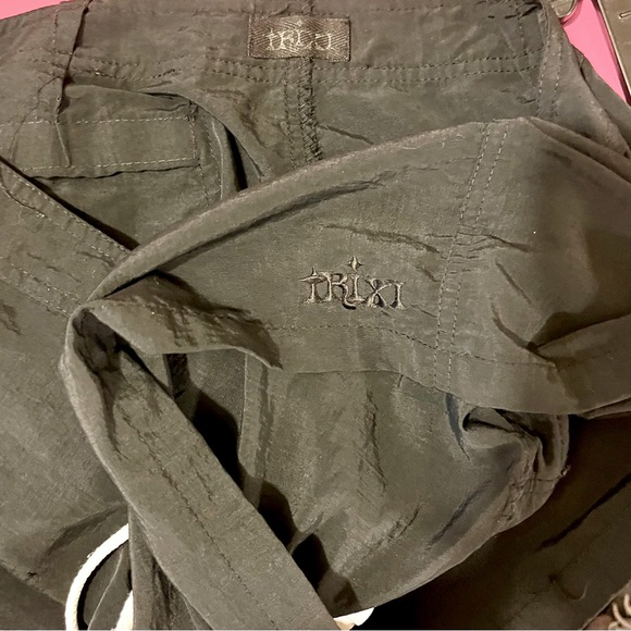 TRIXI Brand Swim/Board Shorts Junior Size 11 - Picture 5 of 5